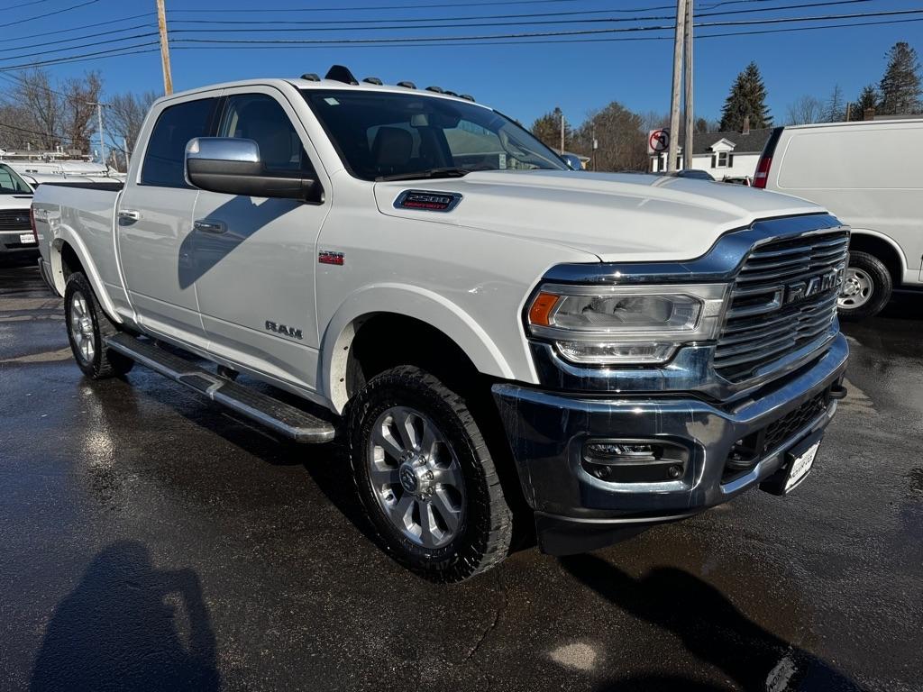 RAM 2500 Laramie 4x4 Crew Cab 6'4" Box 2022