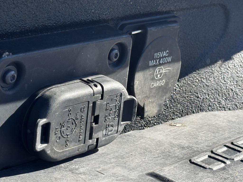 RAM 2500 Laramie 4x4 Crew Cab 6'4" Box 2022