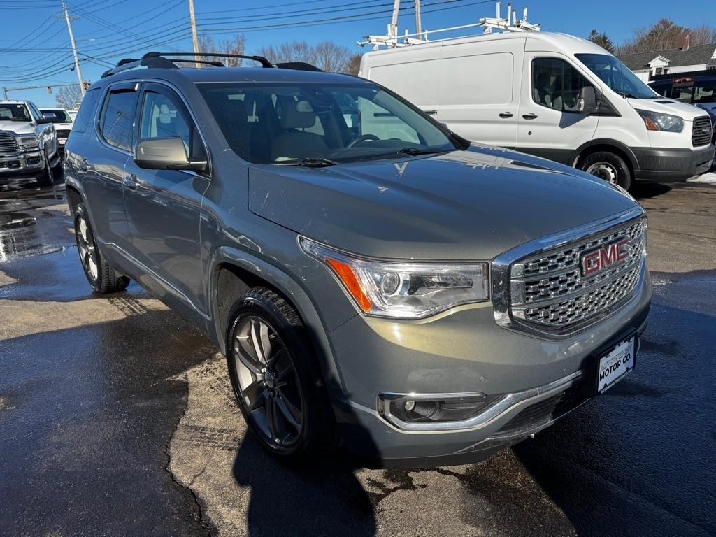 GMC Acadia FWD 4dr Denali 2017