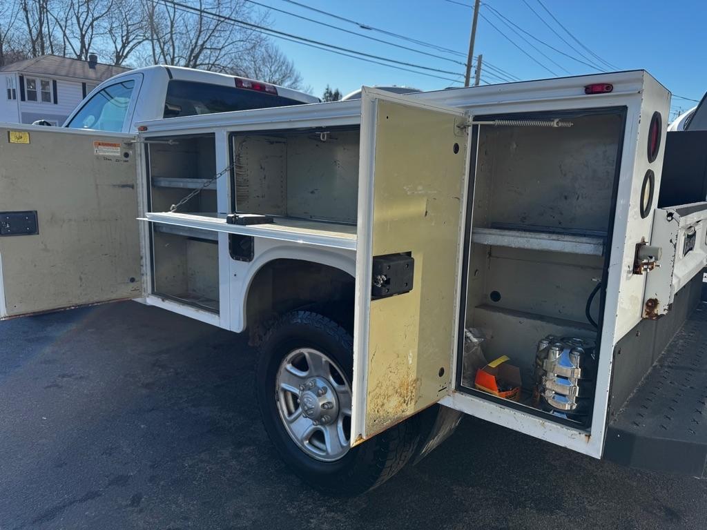 RAM 2500 4WD Reg Cab 140.5" Tradesman 2015