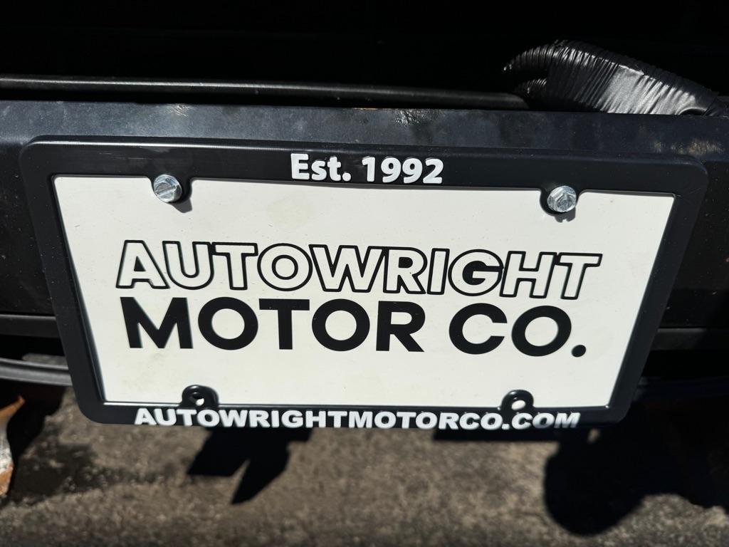 RAM 2500 4WD Reg Cab 140.5" Tradesman 2015