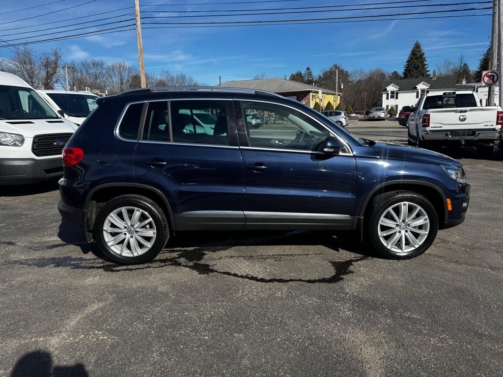 Volkswagen Tiguan 4MOTION 4dr Auto SEL 2016