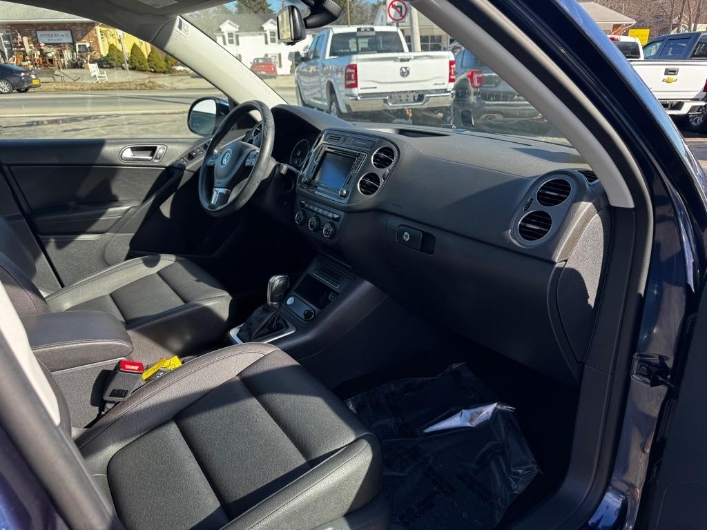 Volkswagen Tiguan 4MOTION 4dr Auto SEL 2016