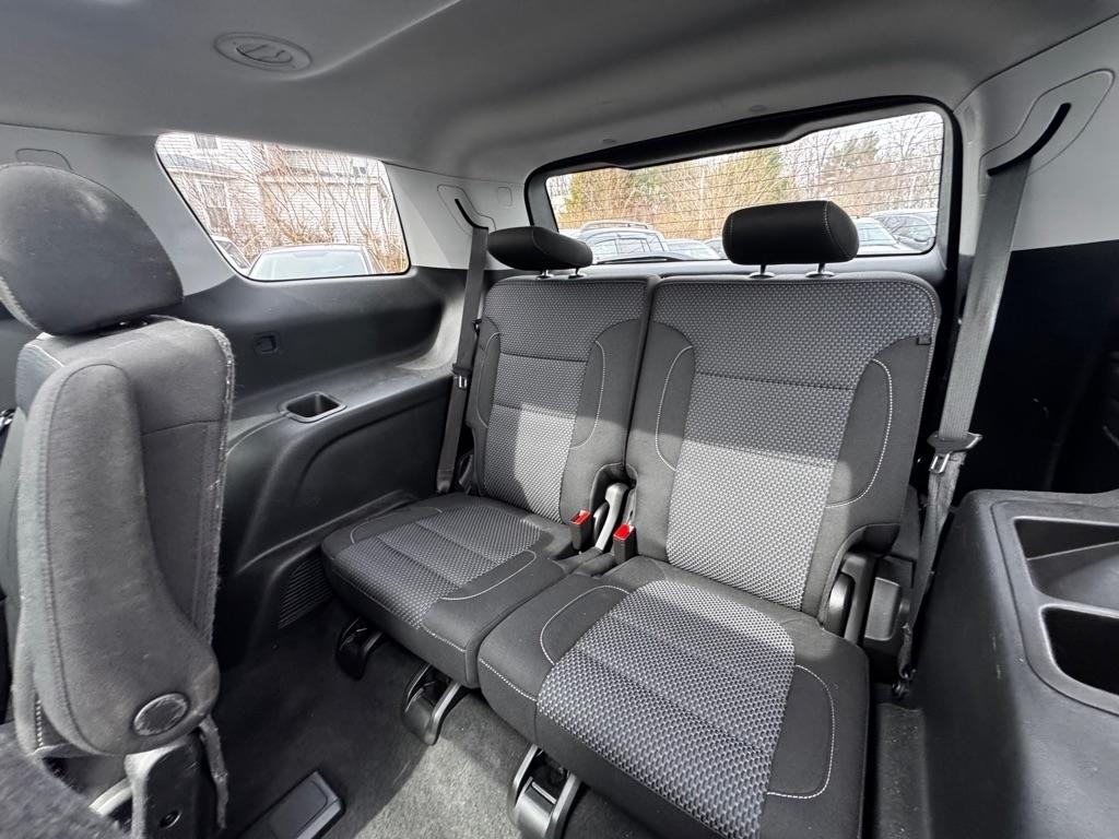 GMC Acadia AWD 4dr SLE 2021