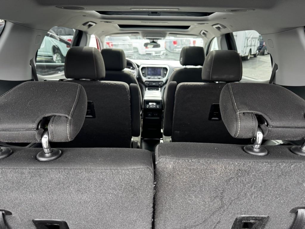 GMC Acadia AWD 4dr SLE 2021