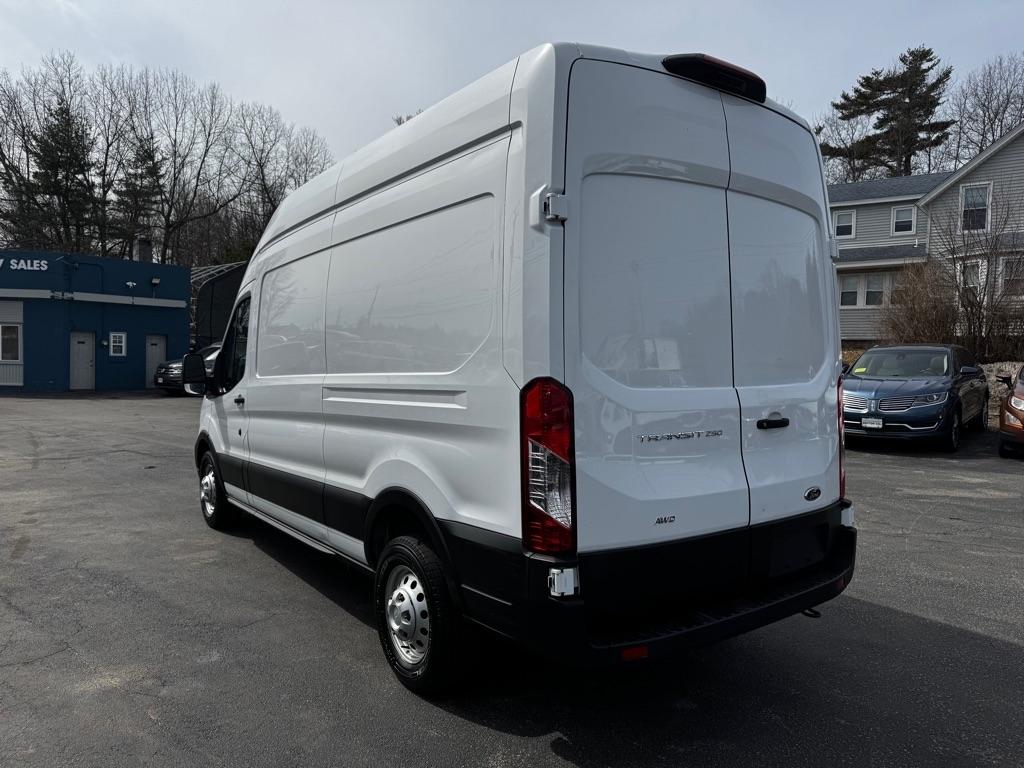 Ford Transit Cargo Van T-250 148" Hi Rf 9070 GVWR AWD 2022