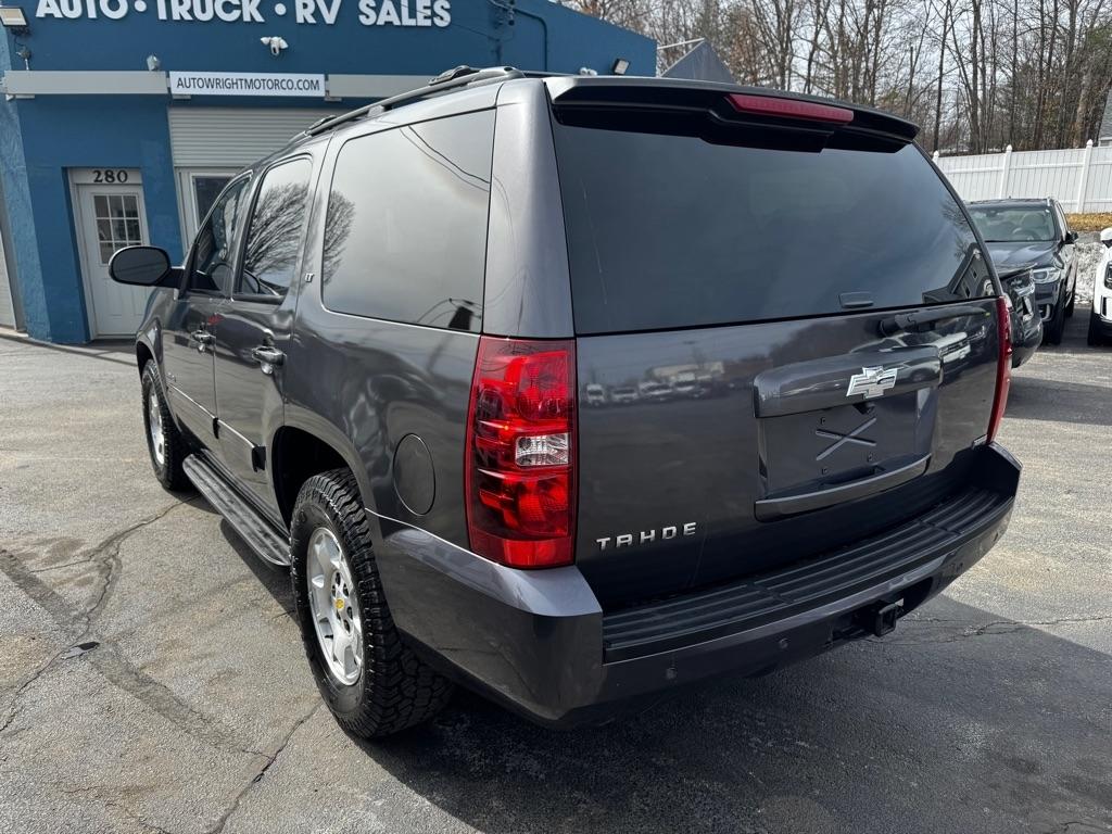 Chevrolet Tahoe 2WD 4dr 1500 LT 2010