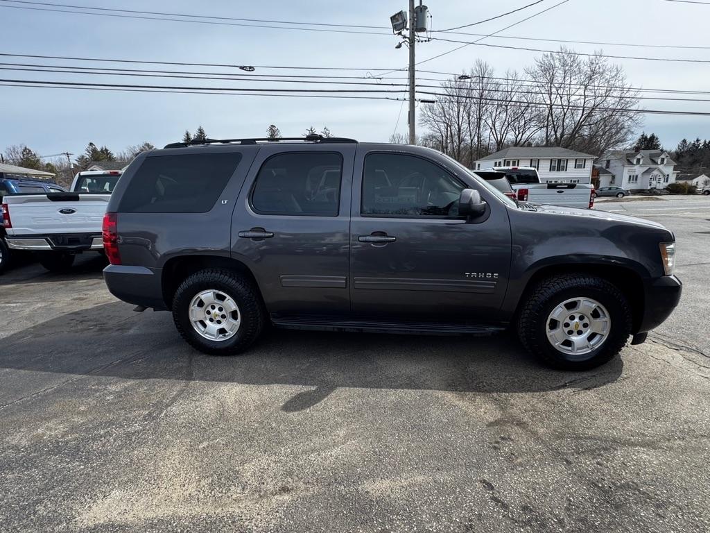 Chevrolet Tahoe 2WD 4dr 1500 LT 2010