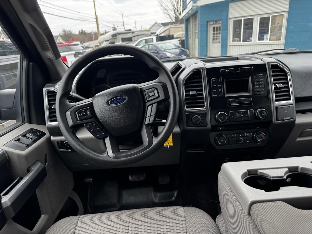 Ford F-150 4WD SuperCrew 145" King Ranch 2016