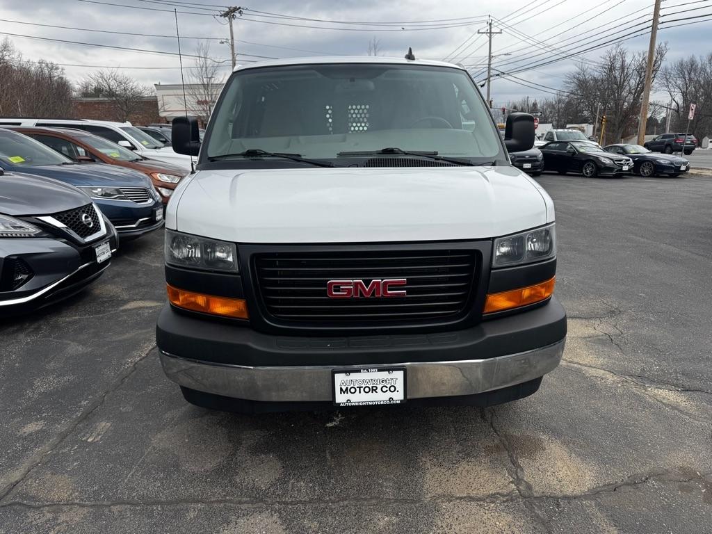 GMC Savana Cargo Van RWD 2500 135" 2019