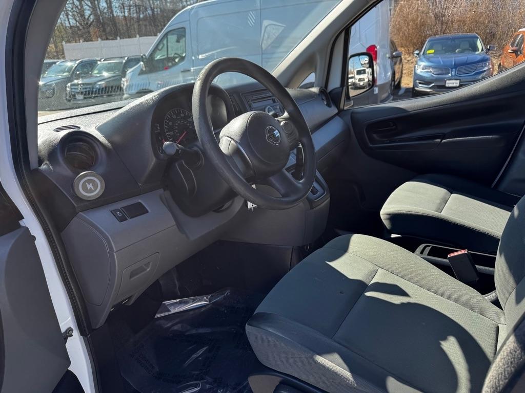 Nissan NV200 Compact Cargo I4 S 2017