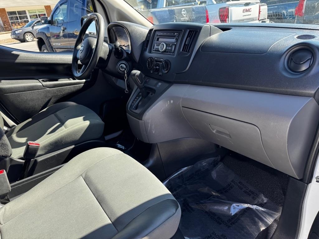 Nissan NV200 Compact Cargo I4 S 2017