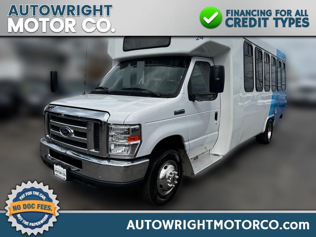 2018 Ford E-Series Cutaway E-450 DRW 158" WB