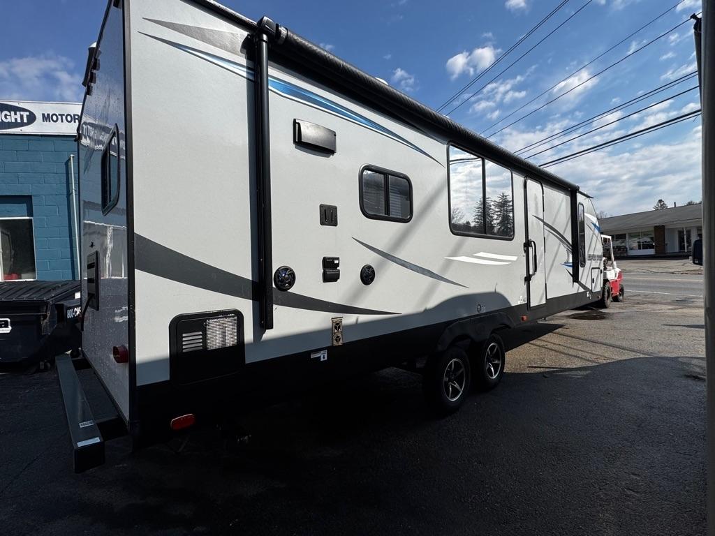 Forest River Alpha Wolf  2020