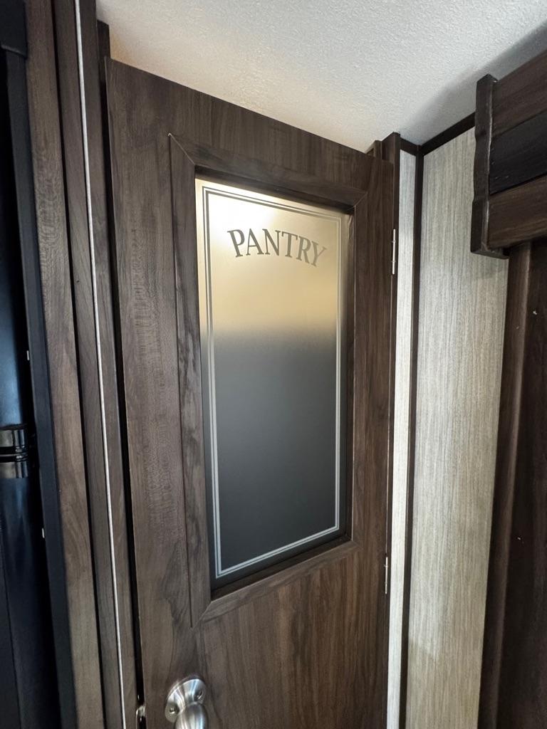 Forest River Alpha Wolf  2020