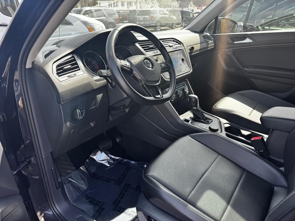 Volkswagen Tiguan 2.0T SEL R-Line Black 4MOTION 2019