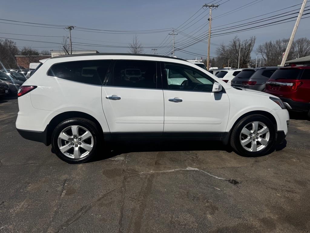 Chevrolet Traverse AWD 4dr LT w/1LT 2017