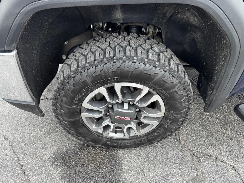 GMC Sierra 2500HD 4WD Crew Cab 159" SLT 2023