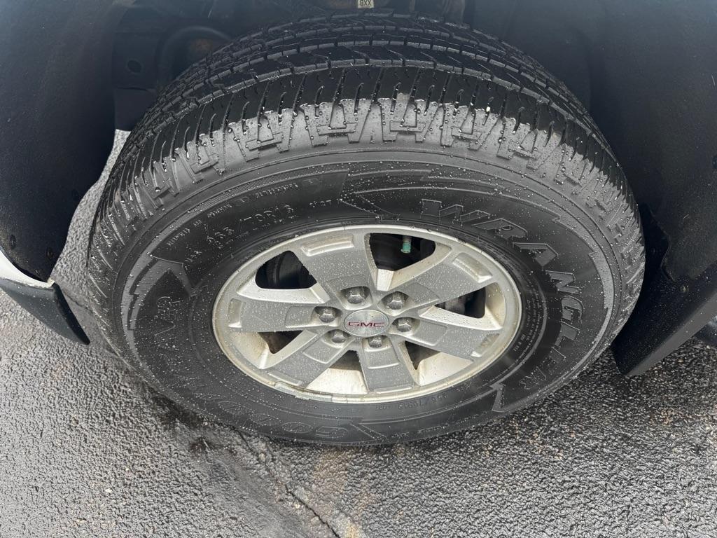 GMC Canyon 2WD Ext Cab 128.3" 2016