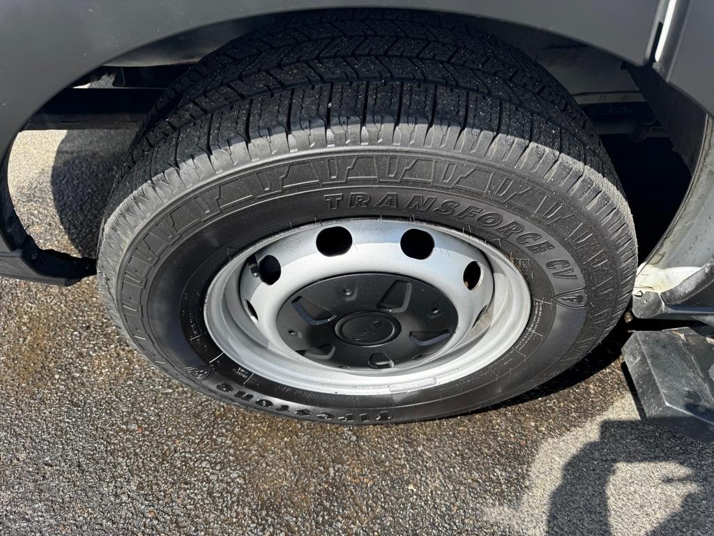 Ford Transit Van T-350 148" Med Rf 9500 GVWR Sliding RH Dr 2019