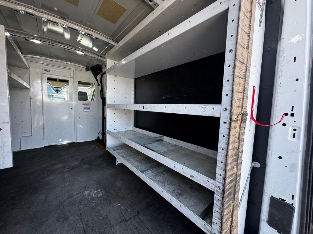Ford Transit Van T-350 148" Med Rf 9500 GVWR Sliding RH Dr 2019