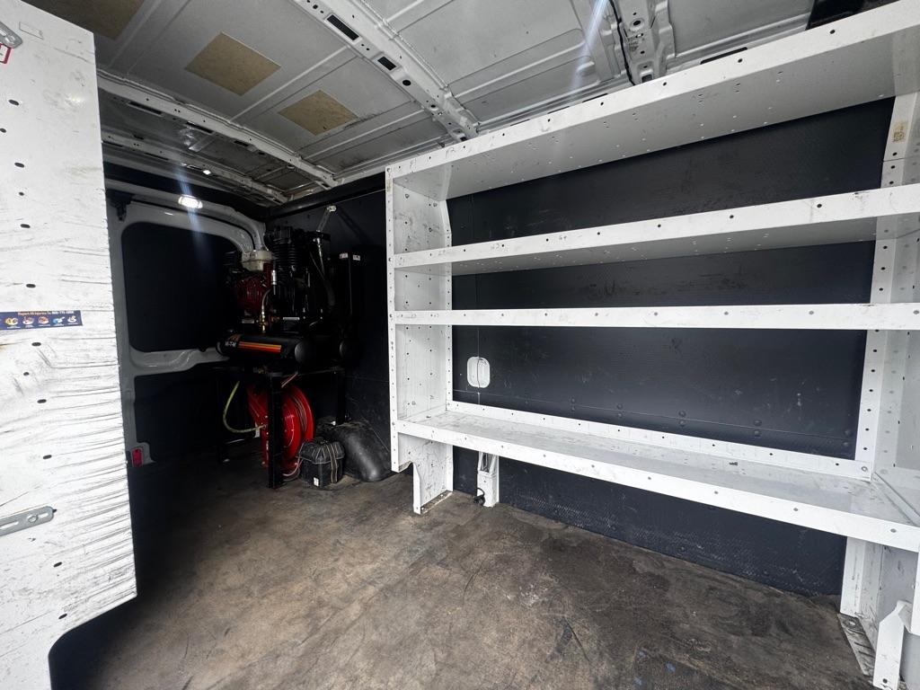 Ford Transit Van T-350 148" Med Rf 9500 GVWR Sliding RH Dr 2019