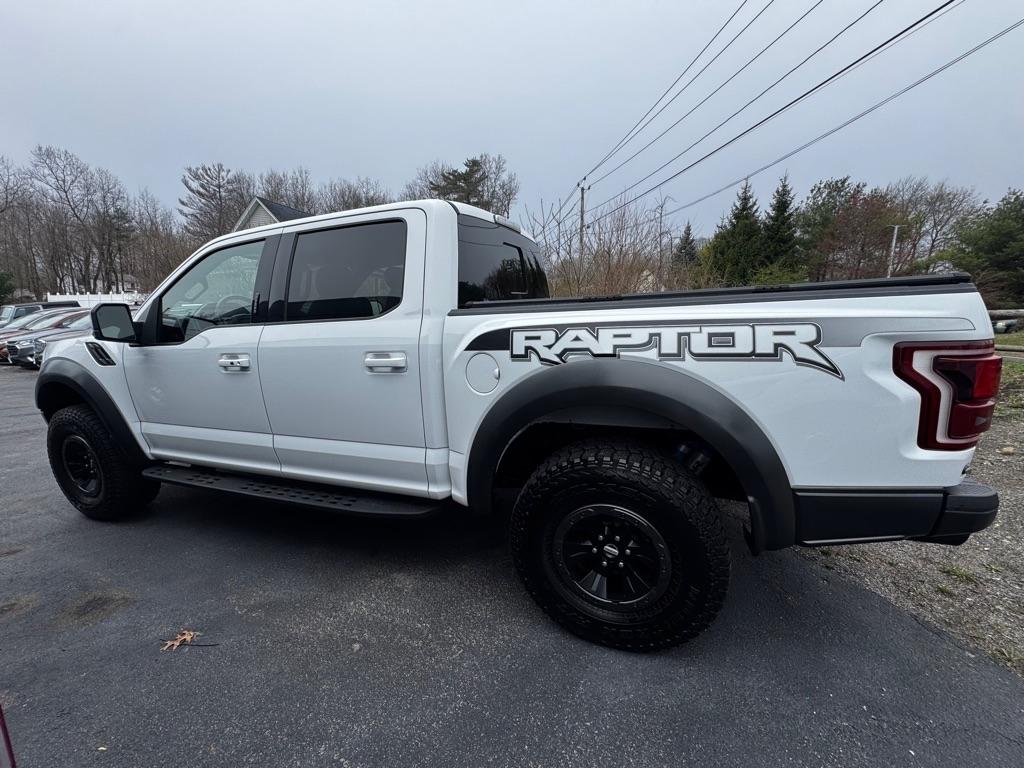Ford F-150 Raptor 4WD SuperCrew 5.5' Box 2017