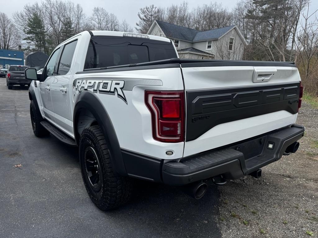 Ford F-150 Raptor 4WD SuperCrew 5.5' Box 2017