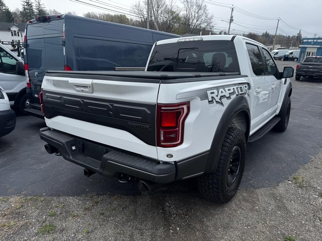 Ford F-150 Raptor 4WD SuperCrew 5.5' Box 2017