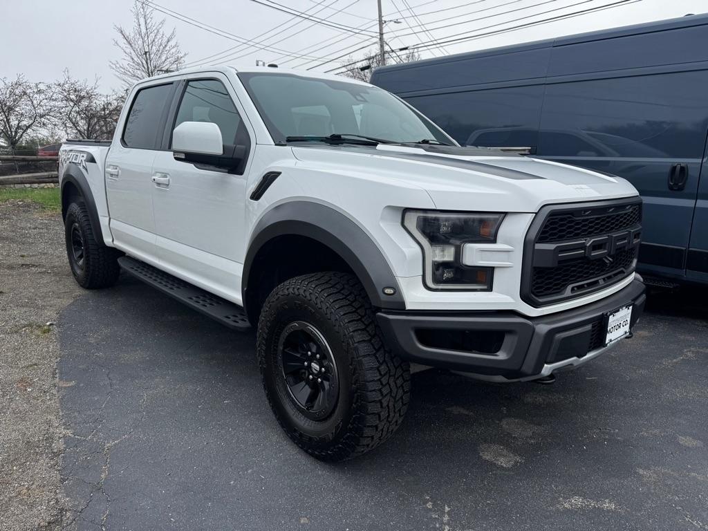 Ford F-150 Raptor 4WD SuperCrew 5.5' Box 2017