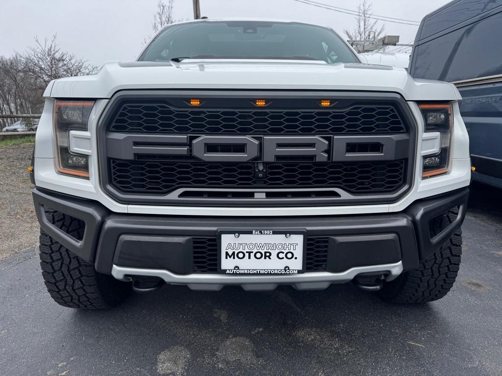 Ford F-150 Raptor 4WD SuperCrew 5.5' Box 2017