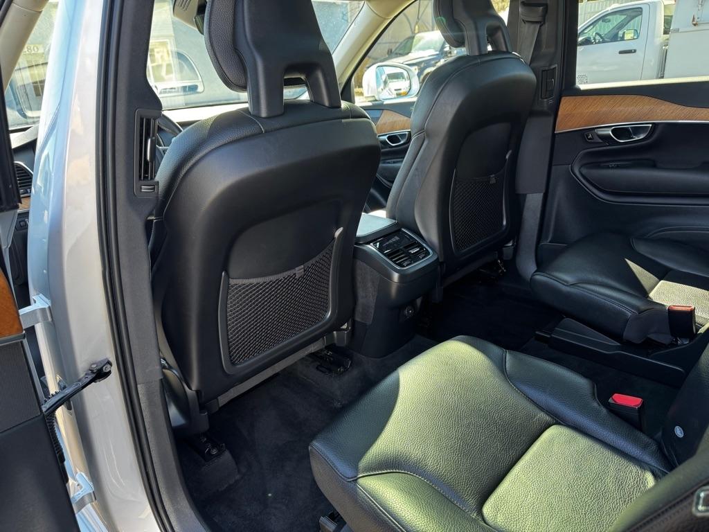 Volvo XC90 T6 AWD Momentum 6P 2021