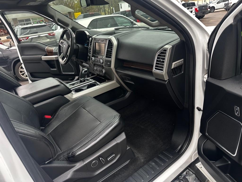 Ford F-150 Lariat 4WD SuperCrew 5.5' Box 2015