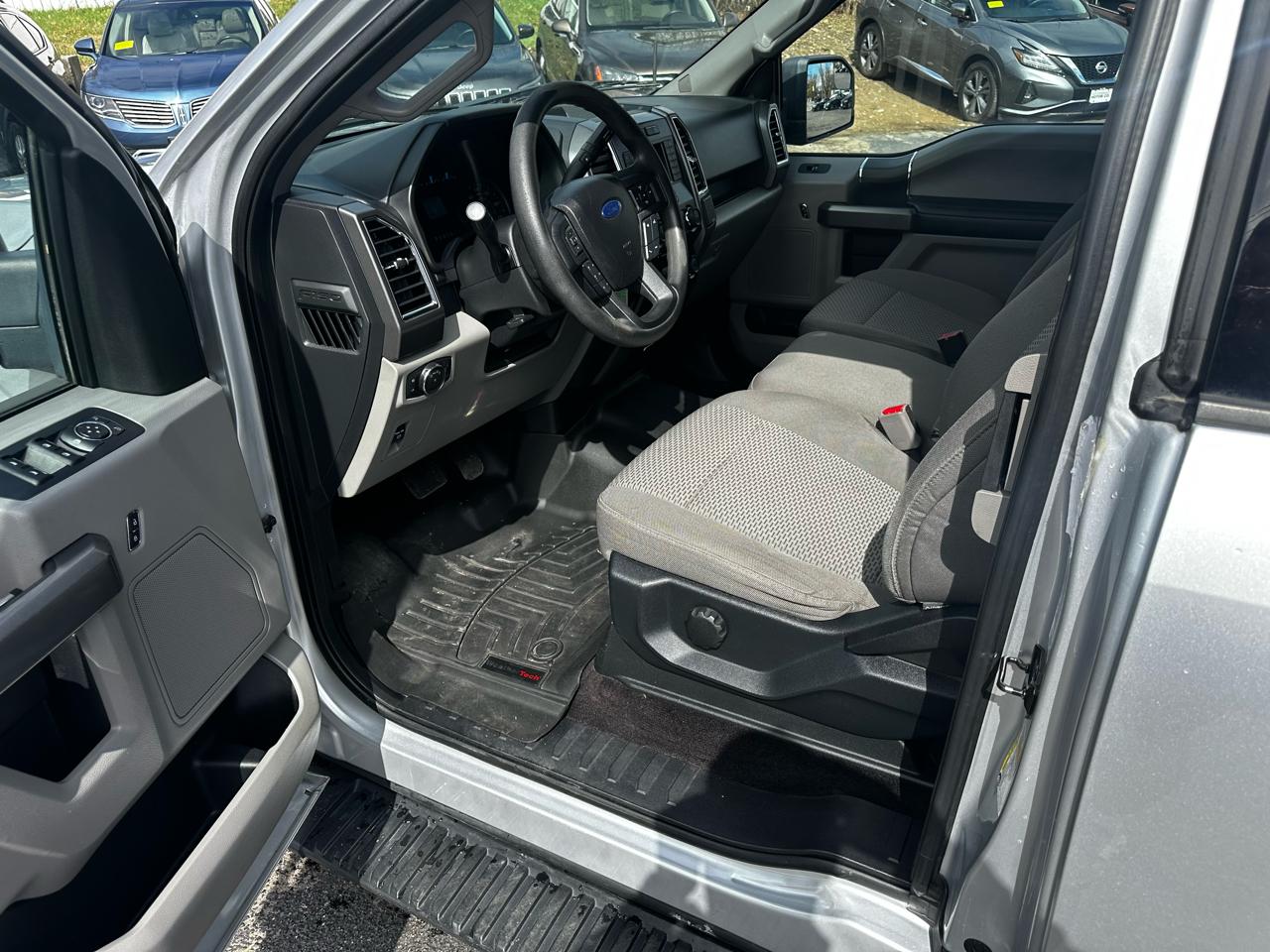 Ford F-150 4WD SuperCab 145" XLT 2015