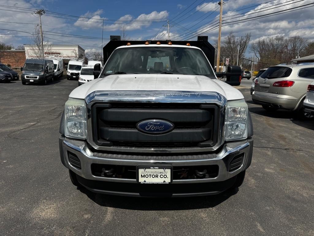 Ford Super Duty F-550 DRW 2WD Reg Cab 165" WB 84" CA XLT 2016