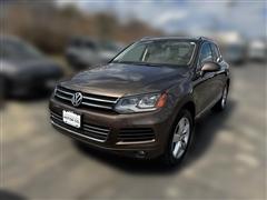 2014 Volkswagen Touareg 