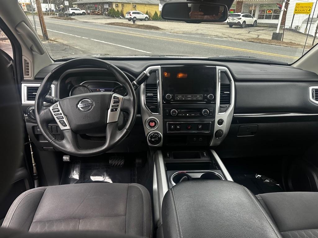 Nissan Titan 4x4 Crew Cab SV 2021