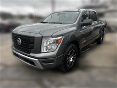 2021 Nissan Titan 
