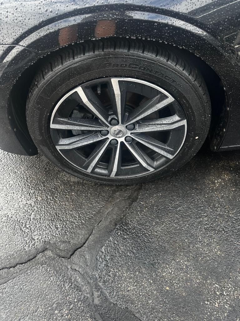 Volvo S60 T5 AWD Momentum 2021