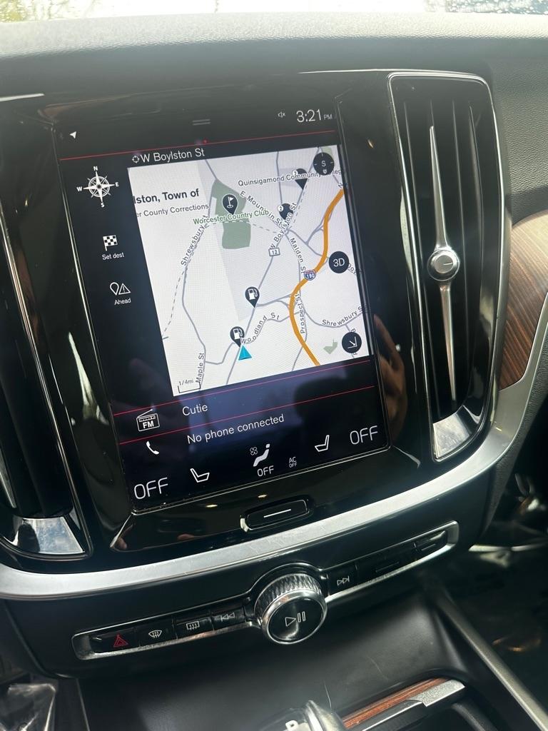 Volvo S60 T5 AWD Momentum 2021