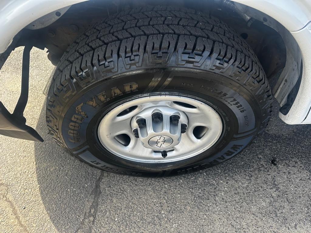 Chevrolet Express Cargo Van RWD 2500 135" 2019