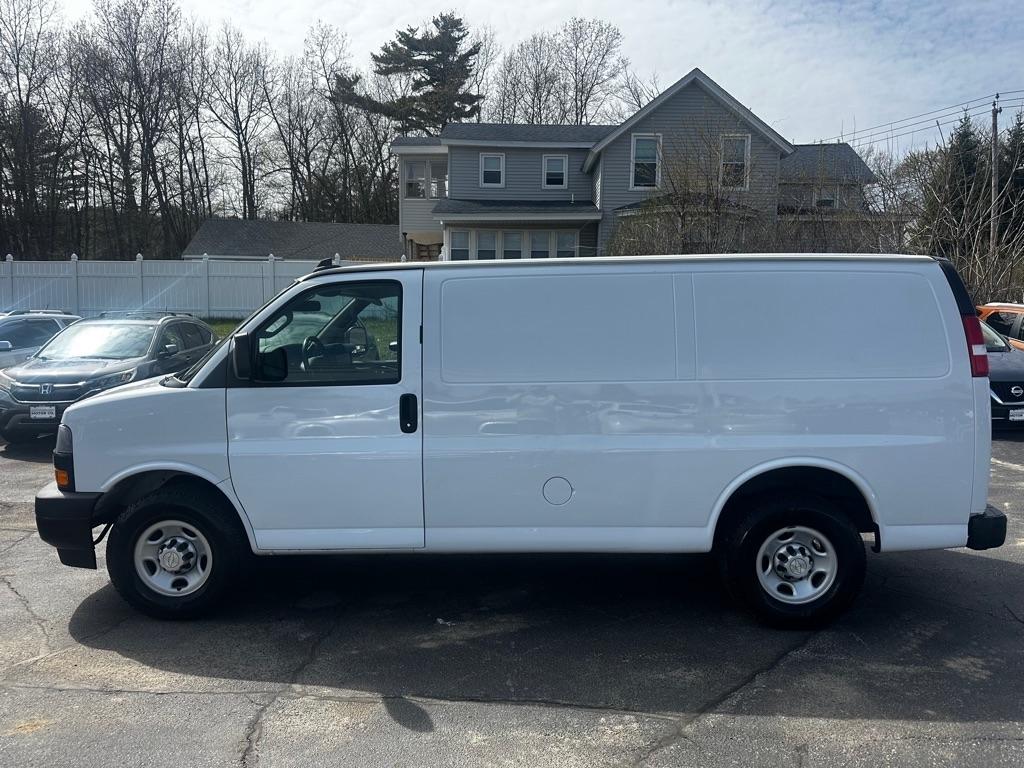 Chevrolet Express Cargo Van RWD 2500 135" 2019
