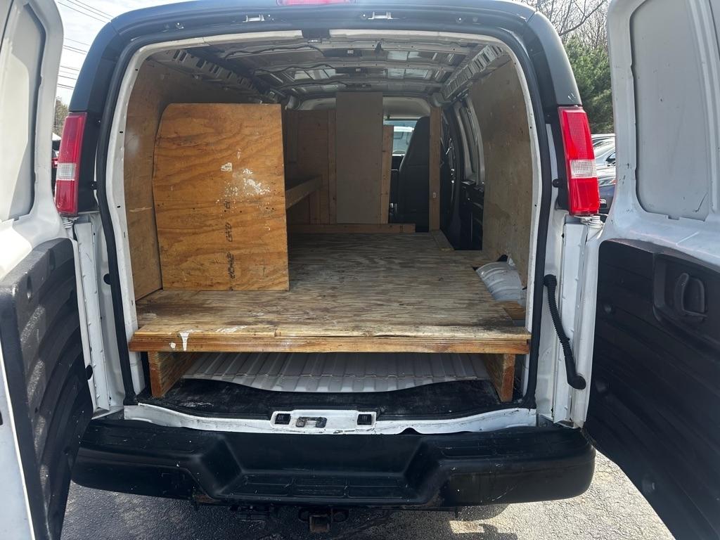 Chevrolet Express Cargo Van RWD 2500 135" 2019