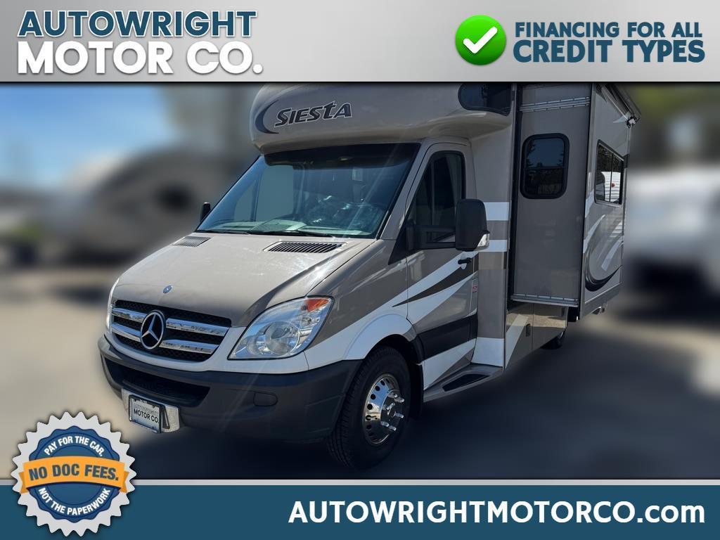 Thor Motor Coach Siesta  2013