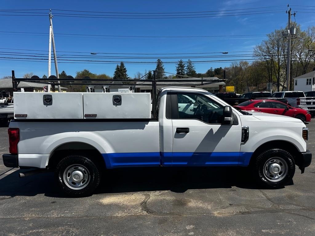 Ford Super Duty F-350 SRW XLT 2WD Reg Cab 8' Box 2018