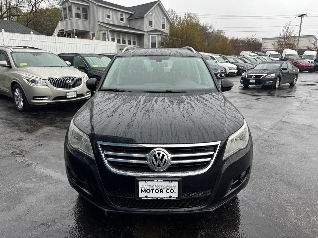 Volkswagen Tiguan 4WD 4dr S 4Motion 2011