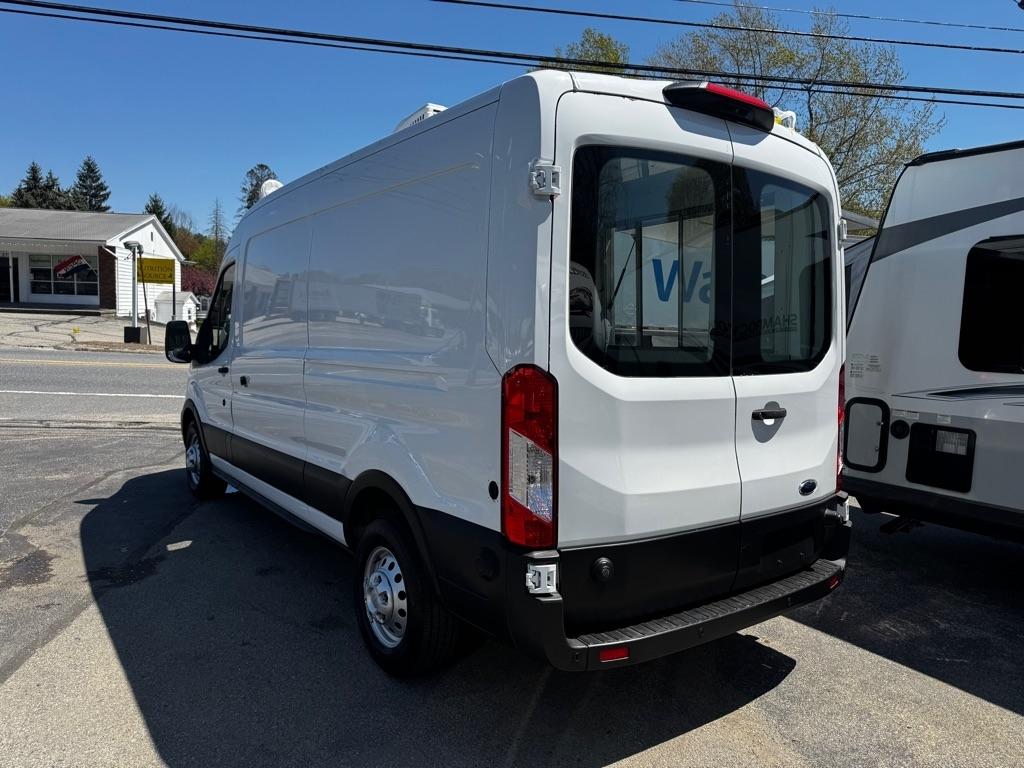 Ford Transit Cargo Van T-350 130" Med Rf 9500 GVWR RWD 2020