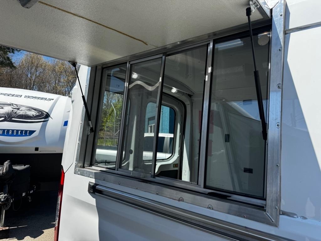 Ford Transit Cargo Van T-350 130" Med Rf 9500 GVWR RWD 2020