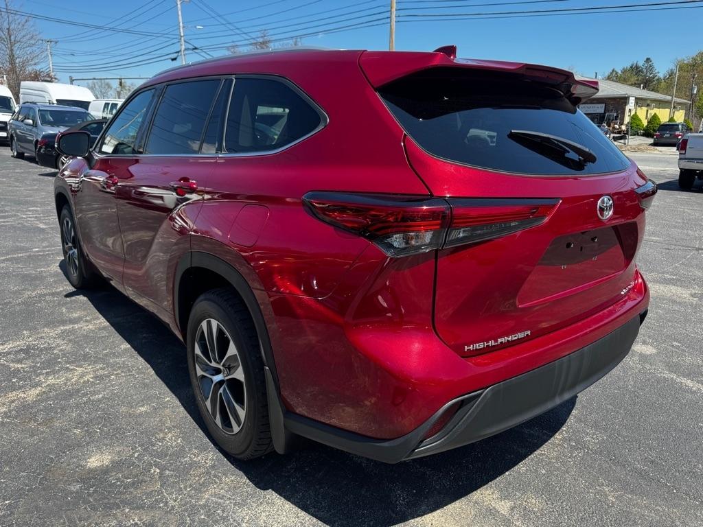 Toyota Highlander XLE AWD (Natl) 2022