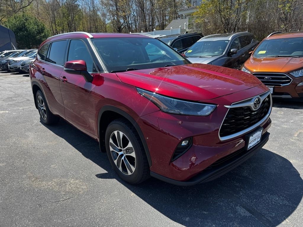 Toyota Highlander XLE AWD (Natl) 2022